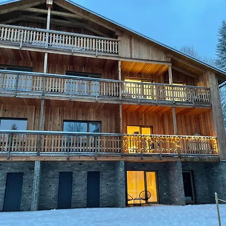 #7 Mariánská Hora Appartamento